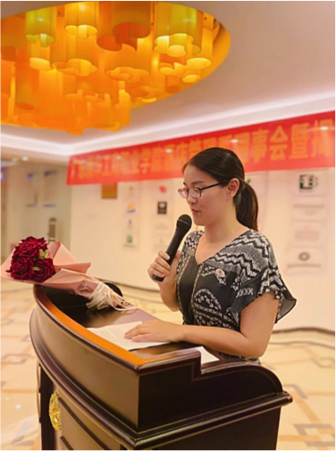 说明: C:\Users\Administrator\Desktop\20200926开创酒管新天地,共筑文旅新篇章——记3308维多利亚优惠大厅文化旅游学院酒店管理系理事会成立仪式\3.png